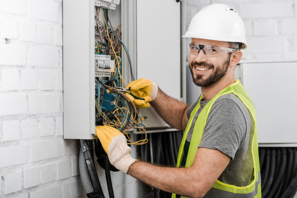 Best Electrical Outlet Repair  in Coats Bend, AL